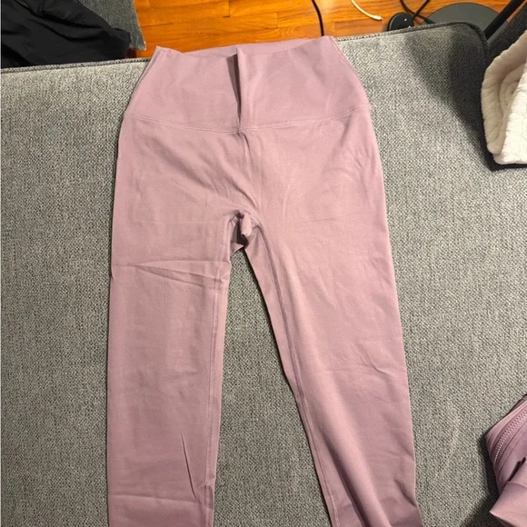 lululemon athletica Women's Mauve Utility Jacket - Picture 7 of 8